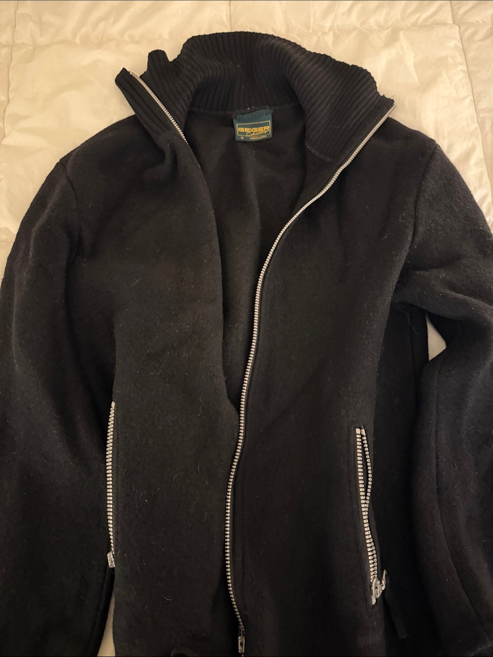 Geiger Collection Pure Wool Black Zip-Up Jacket with 100% Wool Ribbed Collar